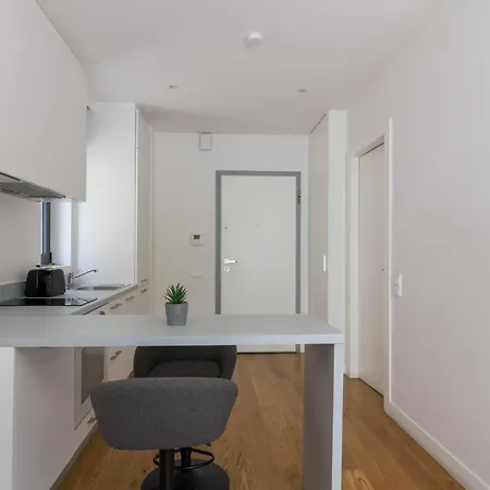 Apartment Trikoupi C1 *