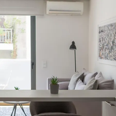 Trikoupi C1 Apartment *