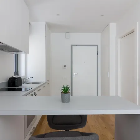 Apartment Trikoupi C1 *
